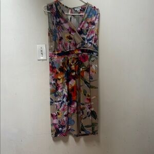 NorthStyle Pink and Purple V-Neck Midi Sundress